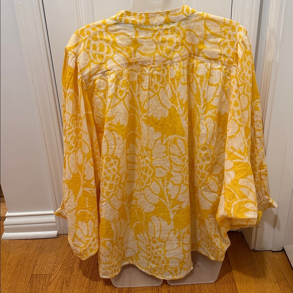 The Sydney Batwing Blouse by Pilcro Floral Yellow and White Women's Top M - Picture 7 of 13